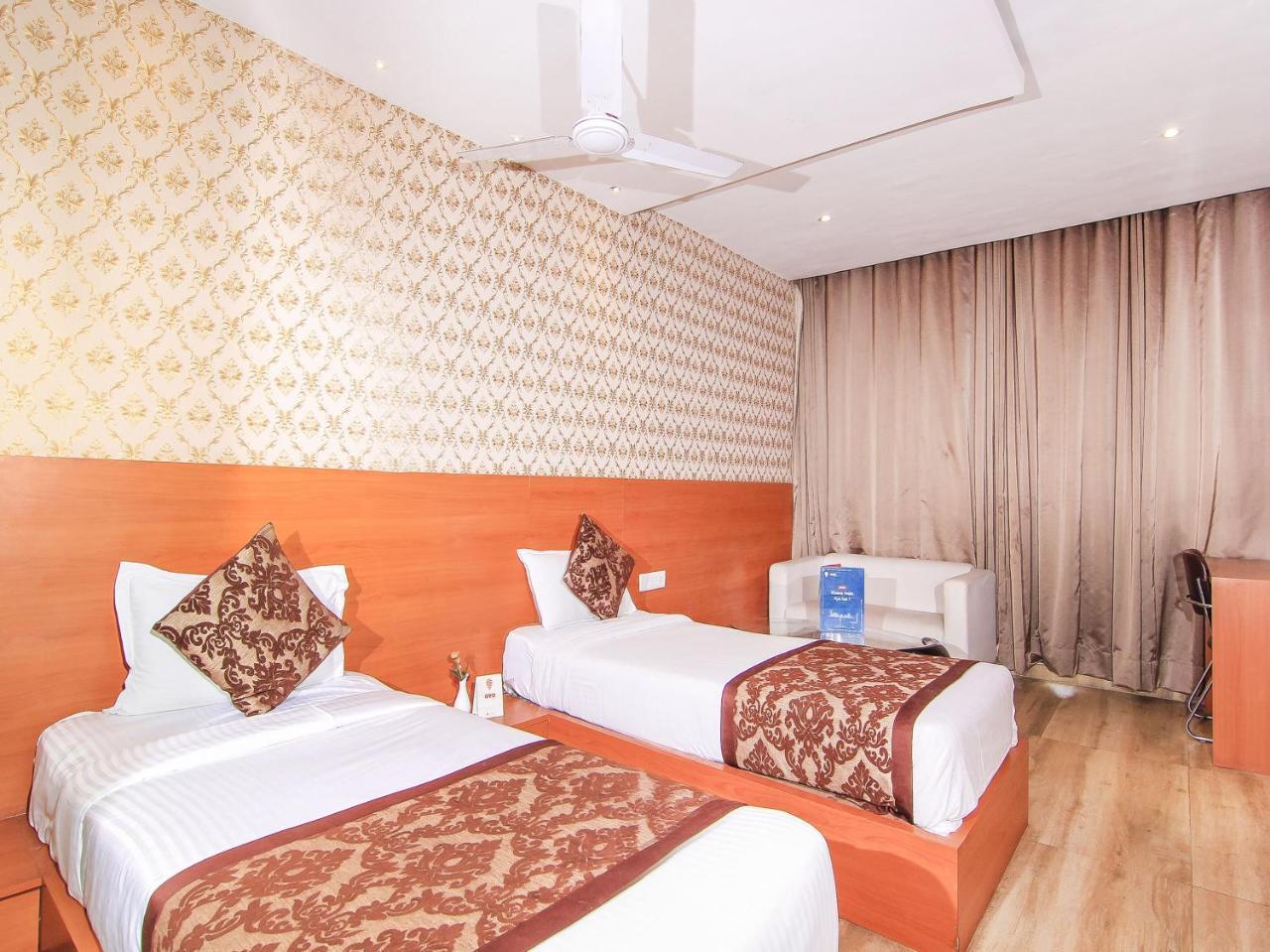 Hotel OYO 3683 De Global Park Hasanganj Exterior foto