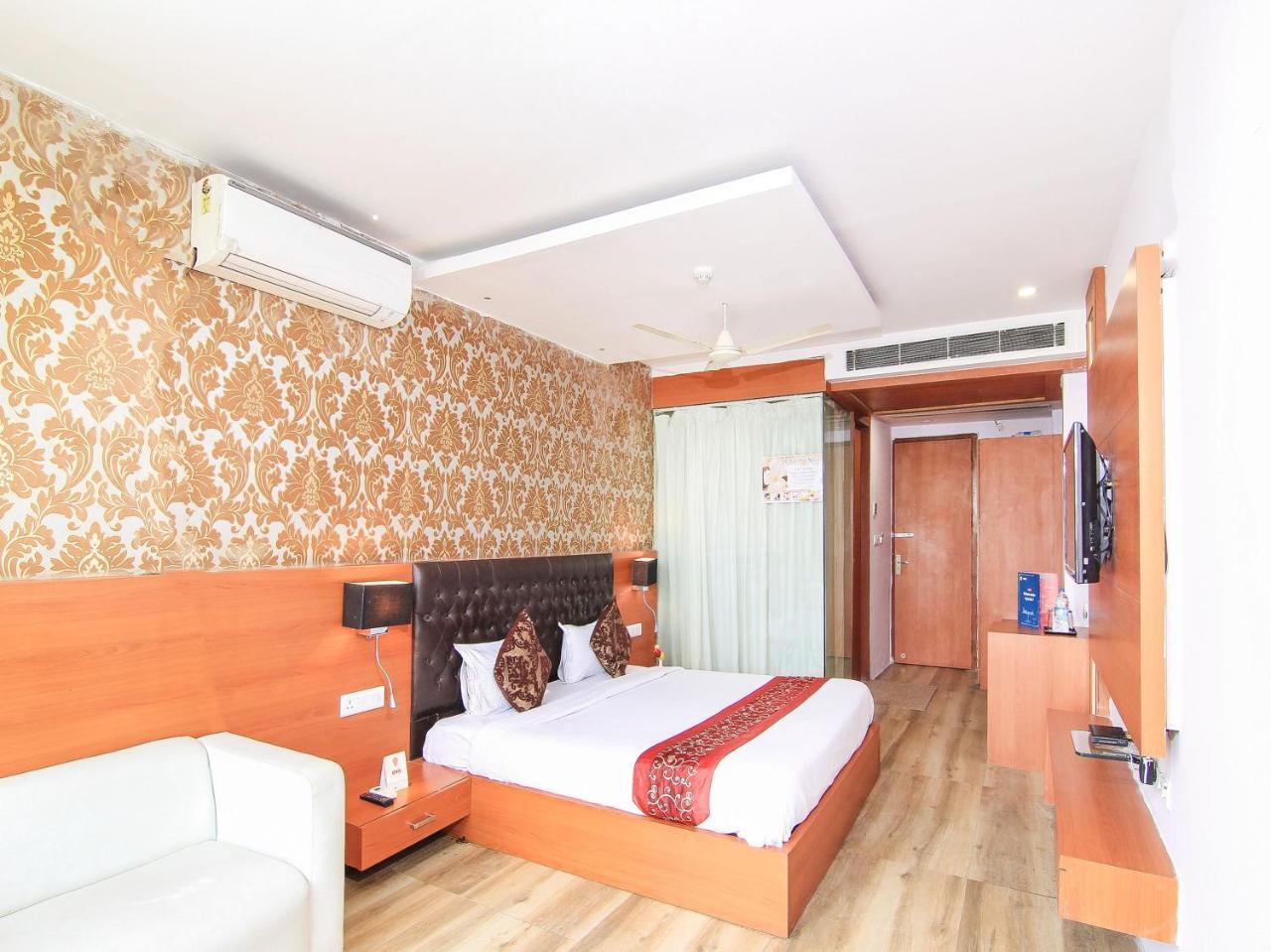 Hotel OYO 3683 De Global Park Hasanganj Exterior foto